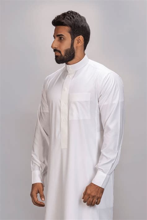 ثوب الفاخر من الشياكة